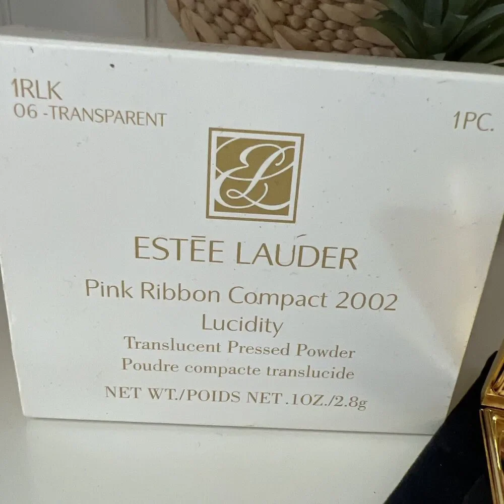 Estee Lauder‎ Powder Compact Breast Cancer Awarness 